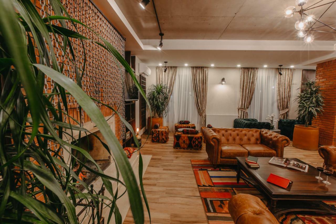 Seventeen Rooms Telavi Exterior foto